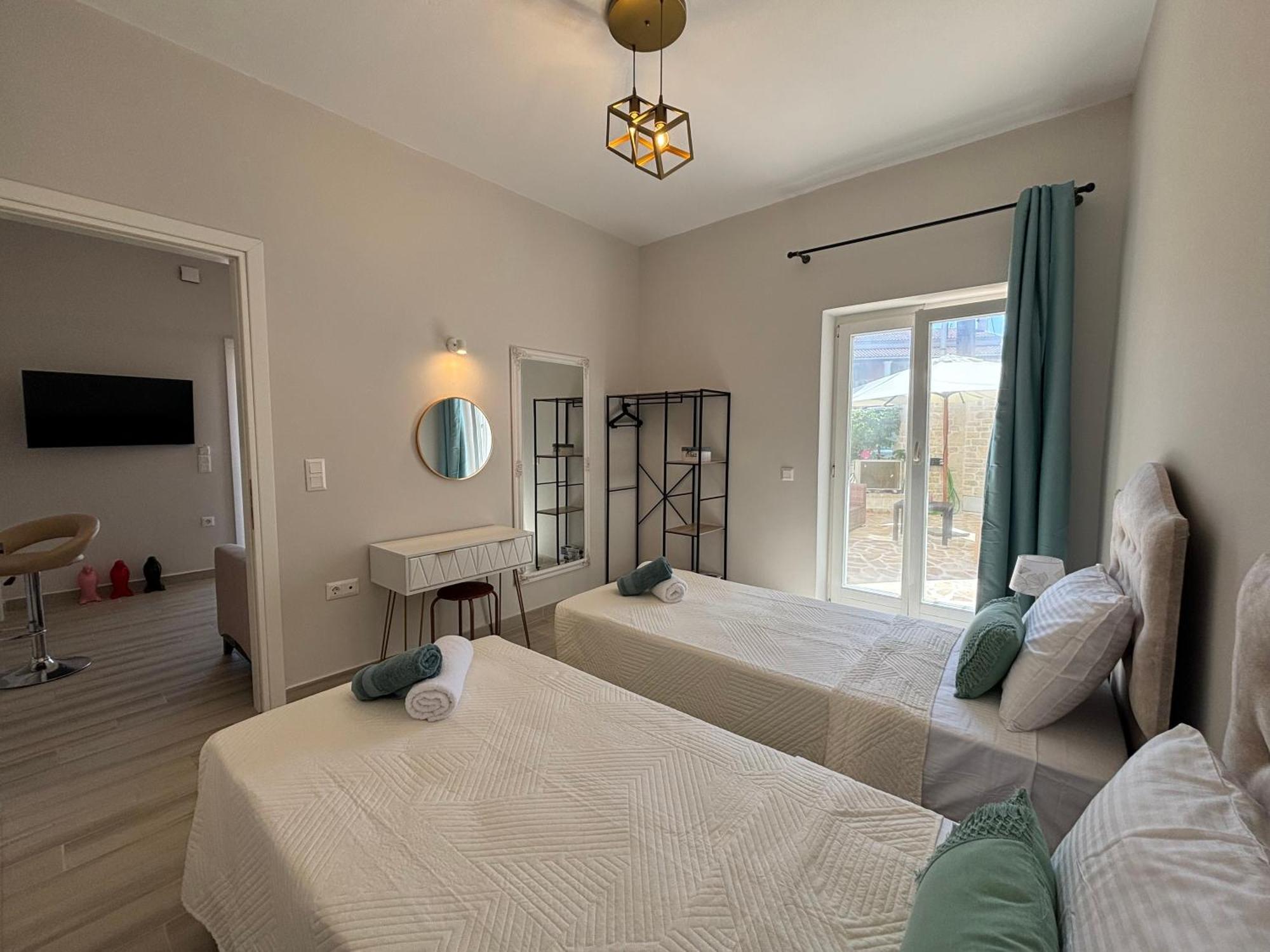 Mayflower Apartments Kassiopi Zewnętrze zdjęcie